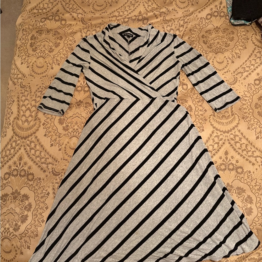 Le Chateau Black and Gray Striped Half Sleeve Wrap Dress